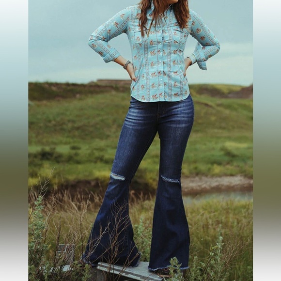 Home Folk Distressed Women's Mid Wash Blue Flare Jeans - Picture 1 of 16